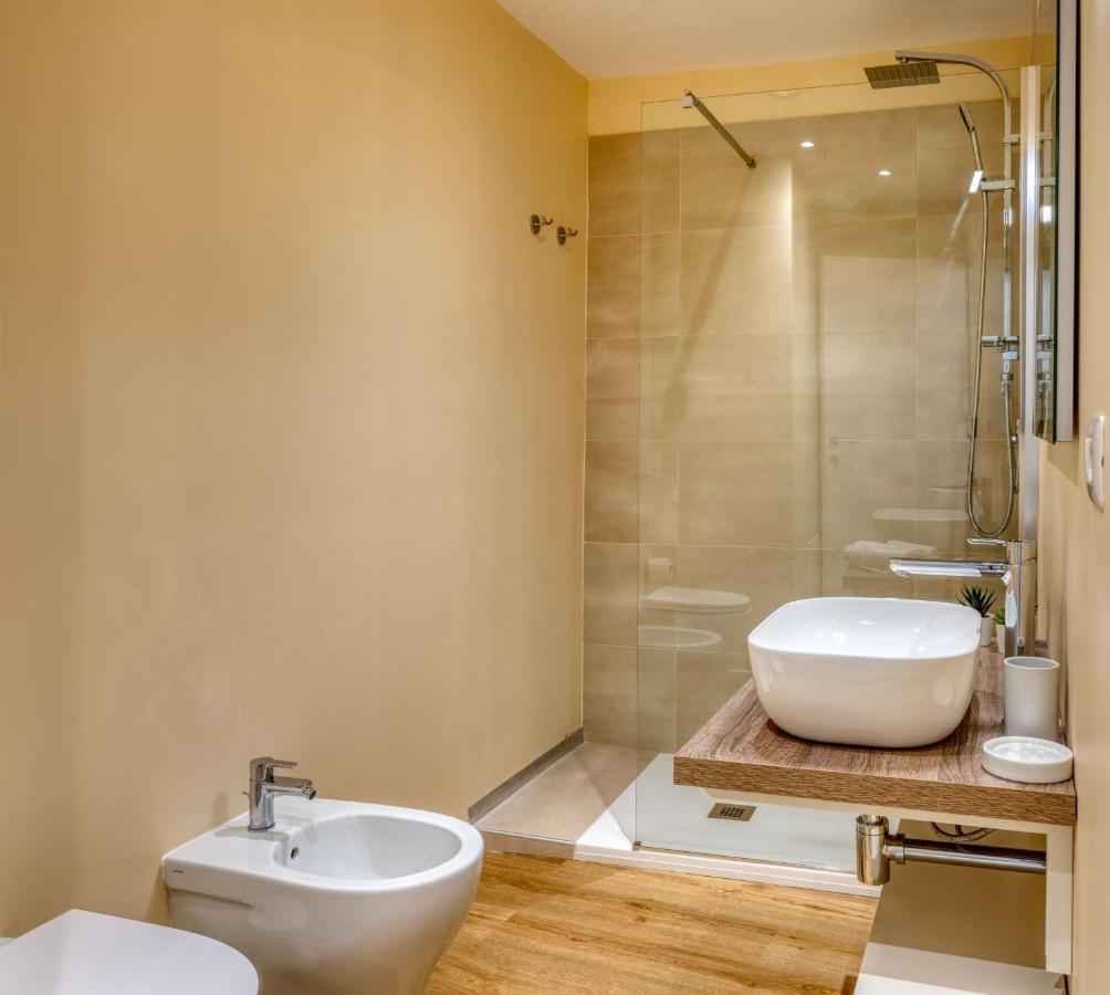 Izzhome Corso76 Cagliari Kültér fotó